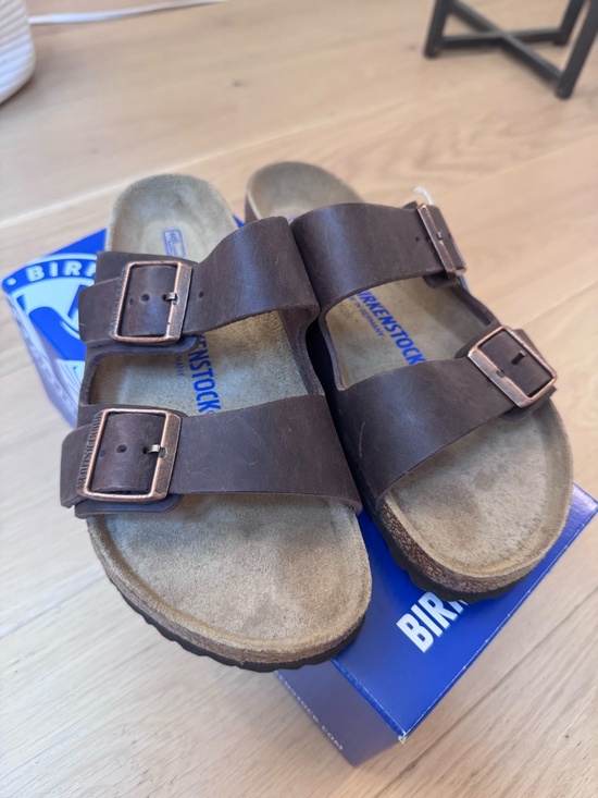 New Birkenstock Arizona BS Oil Leather Sandals - Size 39 (Regular Fit) in Habana main image 4